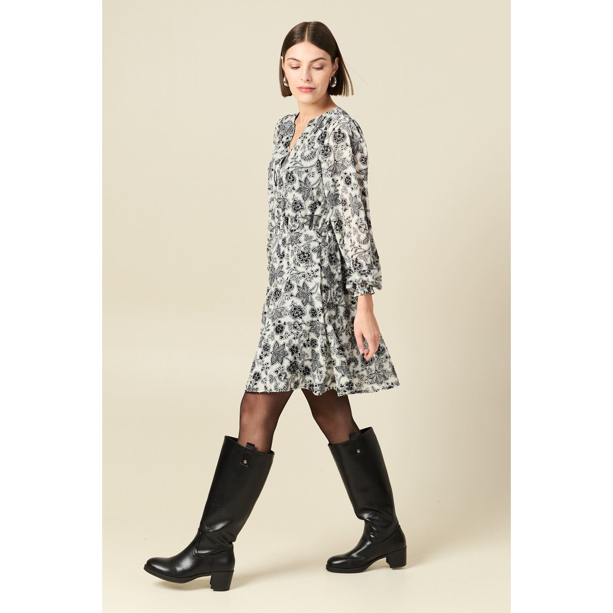 Robe fluide col v manches longues blanc, BONOBO