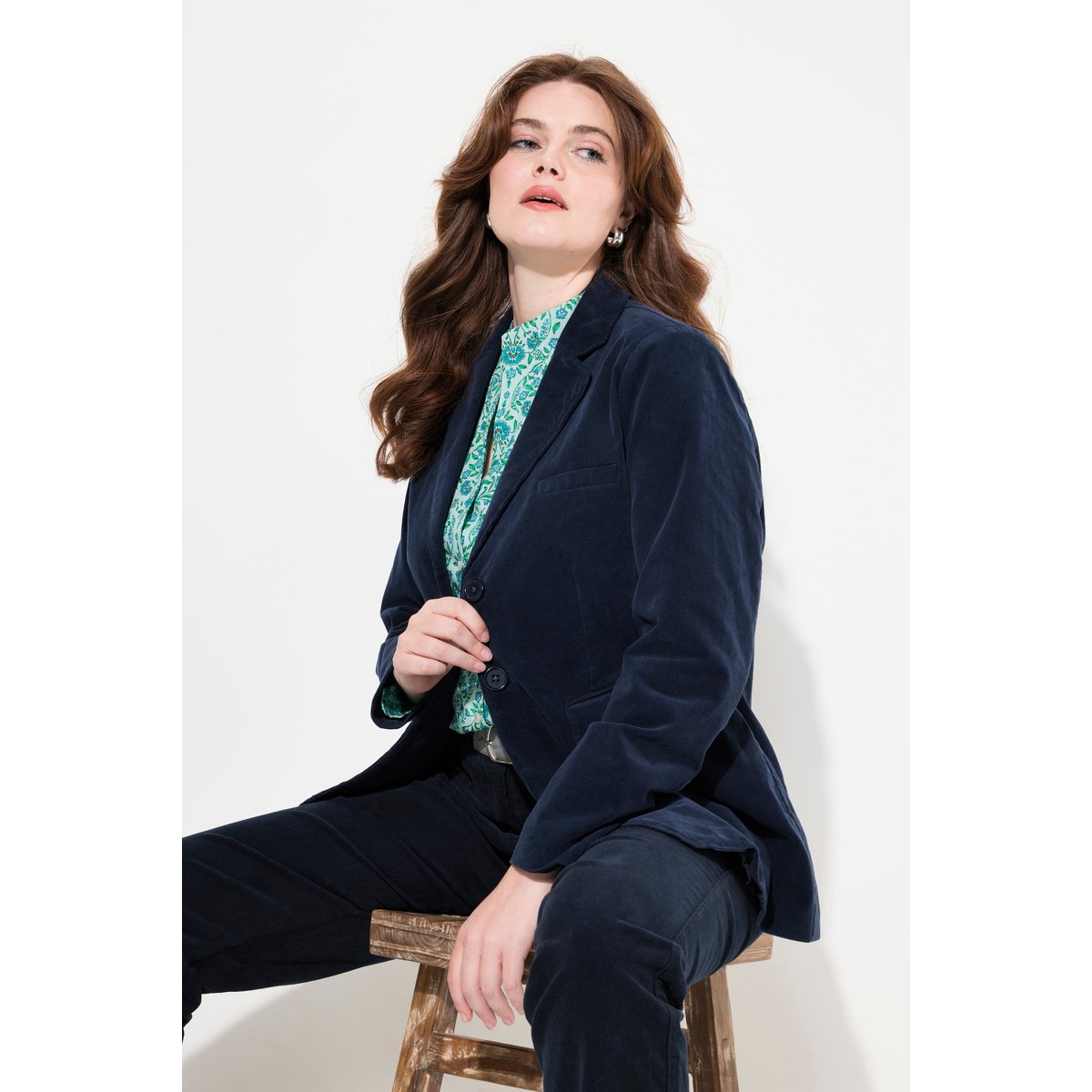 Blazer en velours côtelé avec col à revers marine, ULLA POPKEN