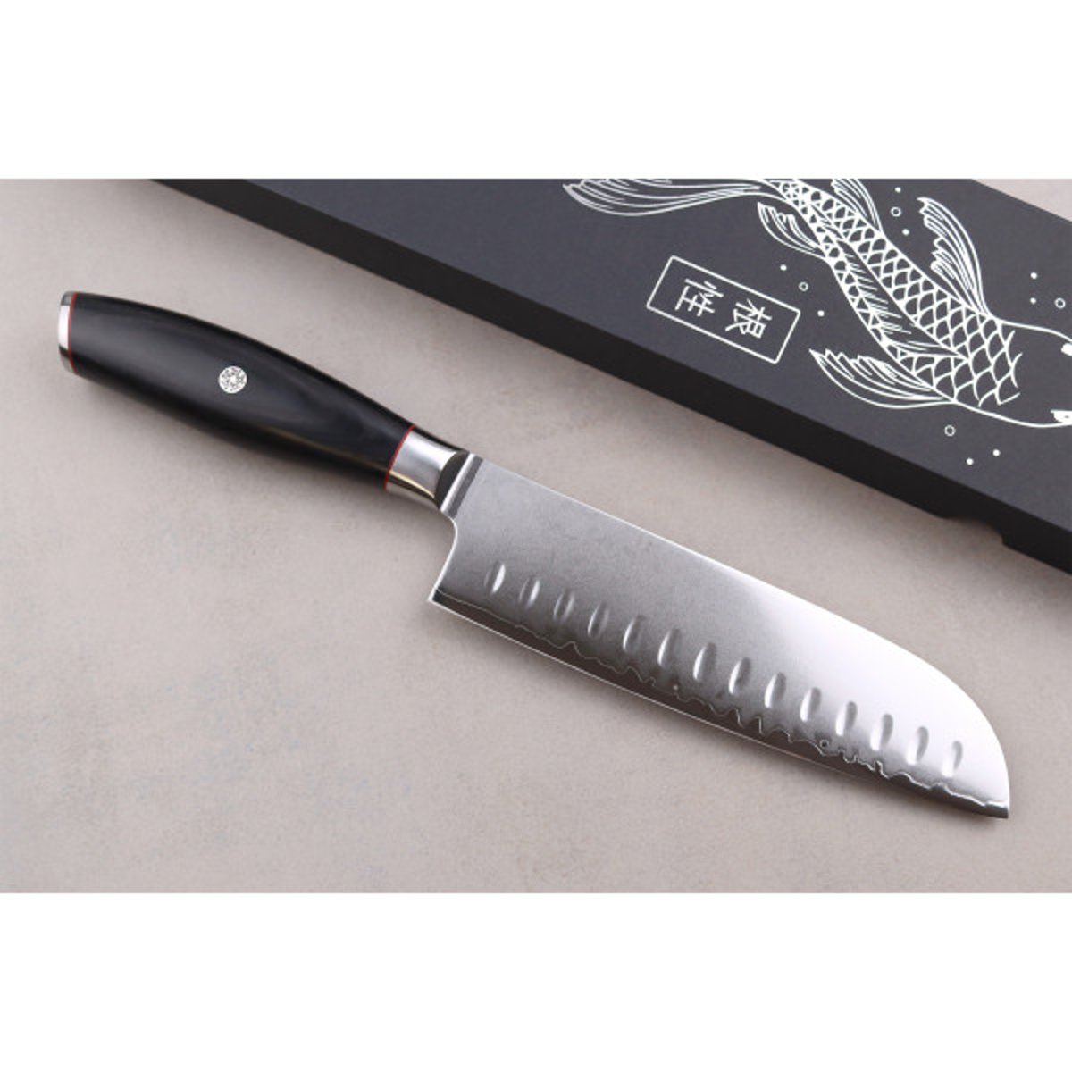 Couteau modèle santoku Fujiko Black 18cm manche en pakka v002228, WUSAKI