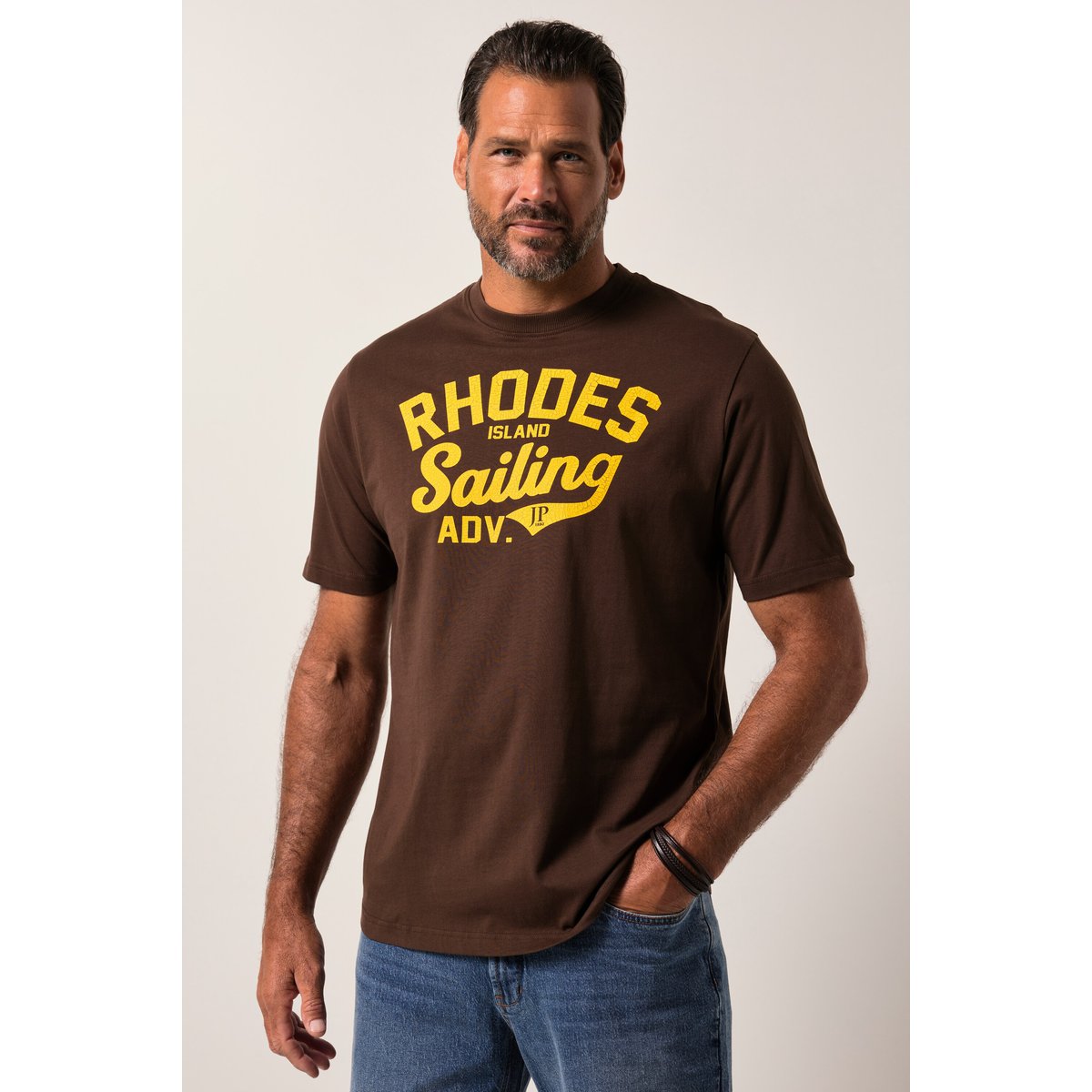 T-shirt, manches courtes et col rond marron foncé, JP1880