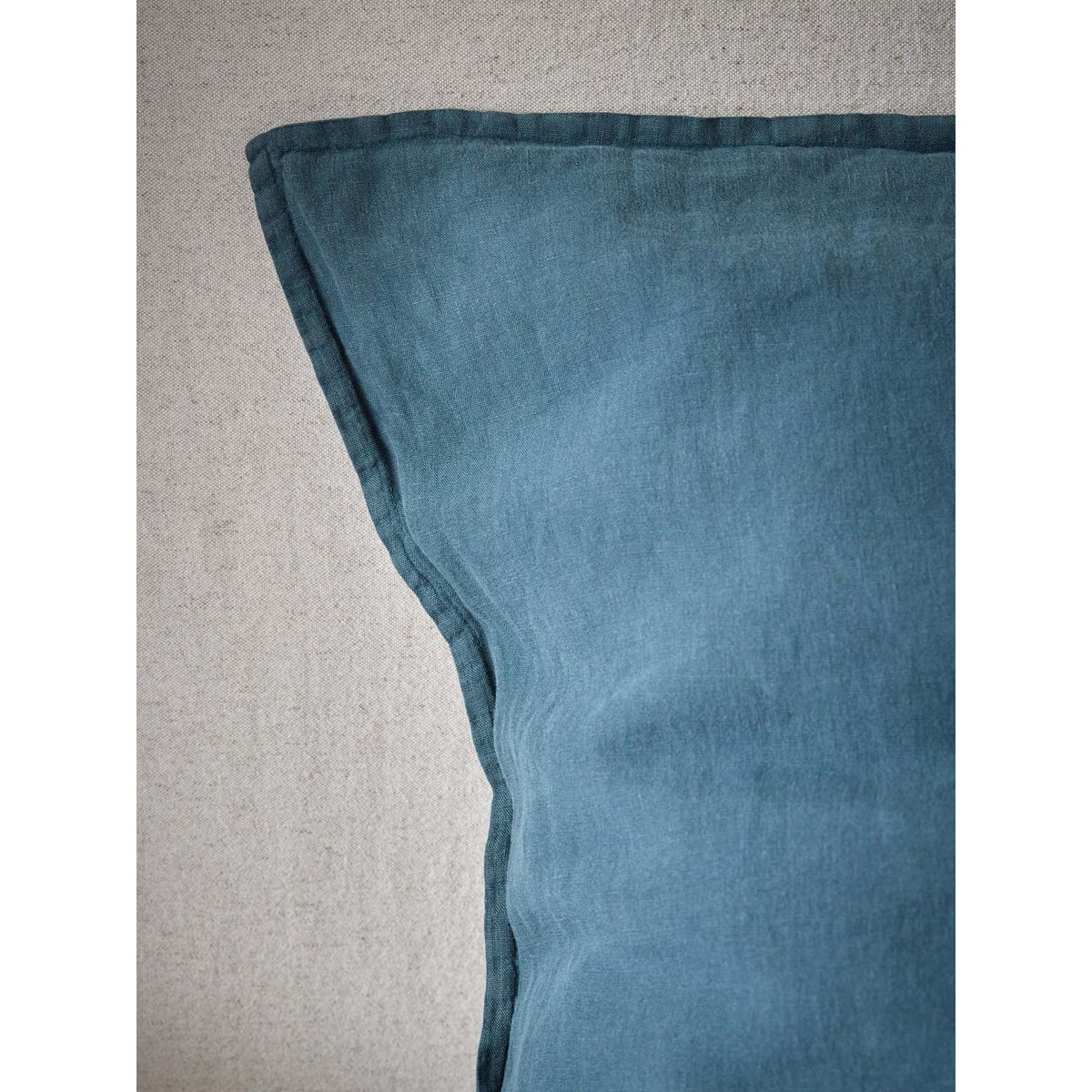 Taie D'oreiller En Lin Lavé "cocoon" bleu fonce uni, CYRILLUS