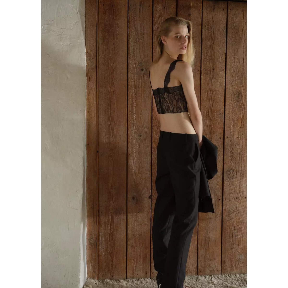 Pantalon costume ouvertures noir, MANGO