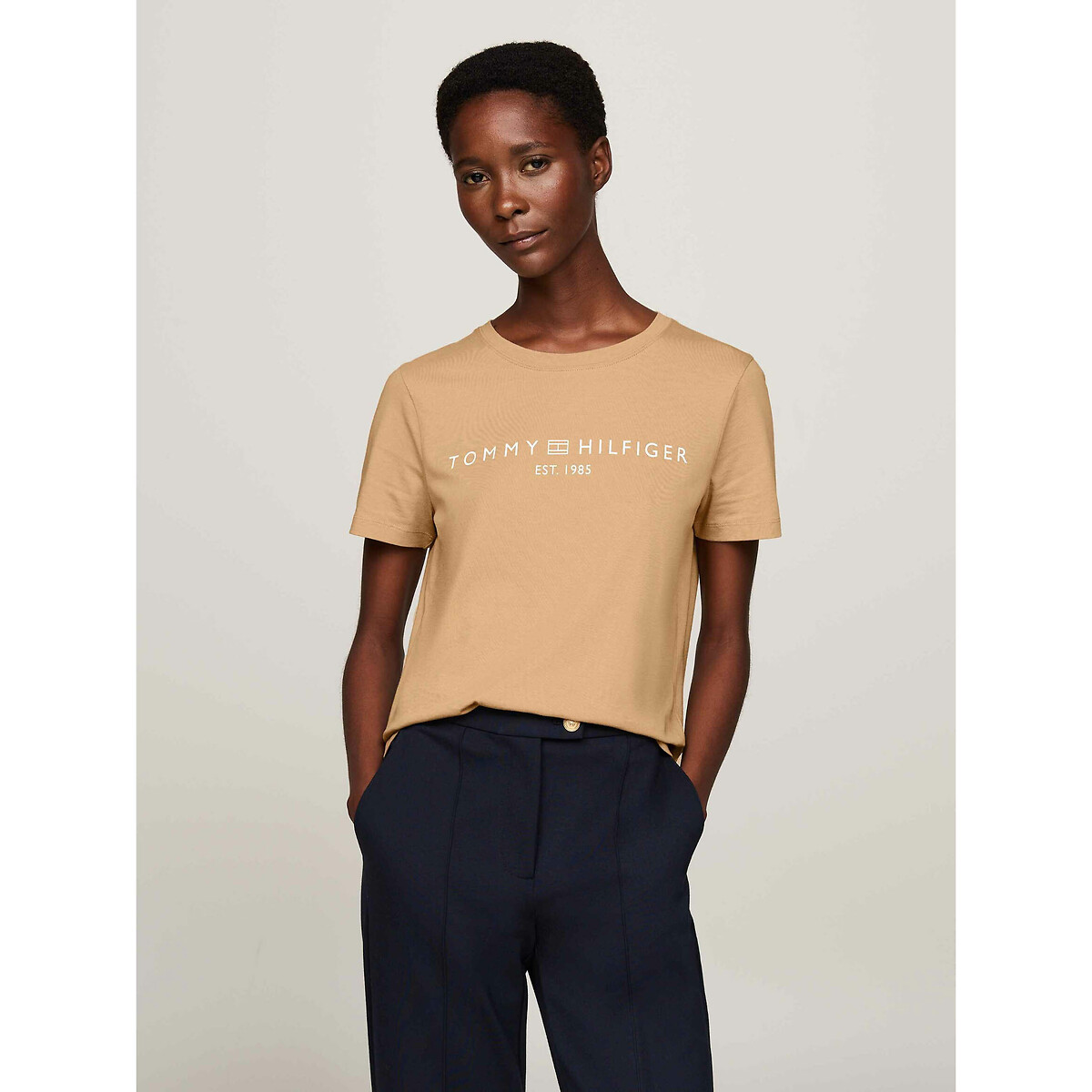 T-shirt manches courtes col rond beige foncé, TOMMY HILFIGER