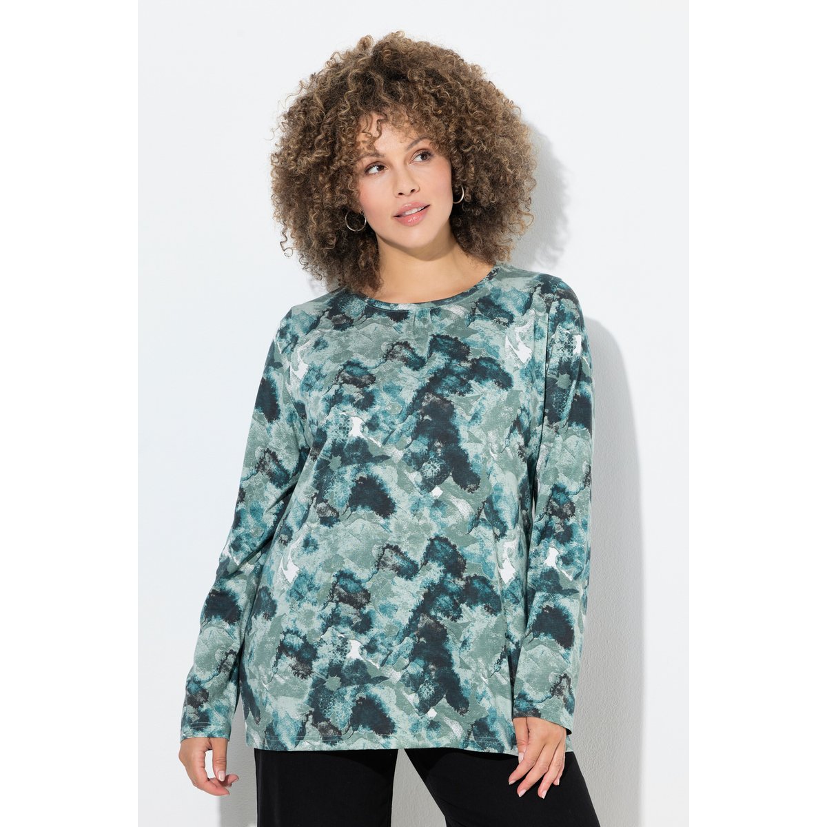 T-shirt à motif floral. Coupe évasée vert pétrole, ULLA POPKEN