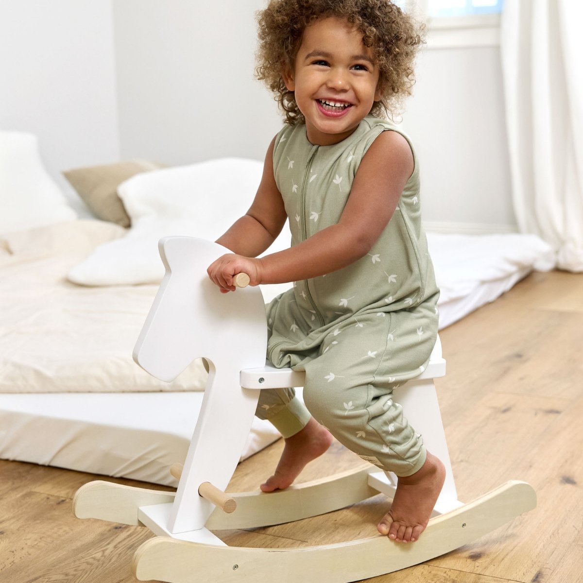 Combinaison pour dormir vert olive, blanc, LASSIG