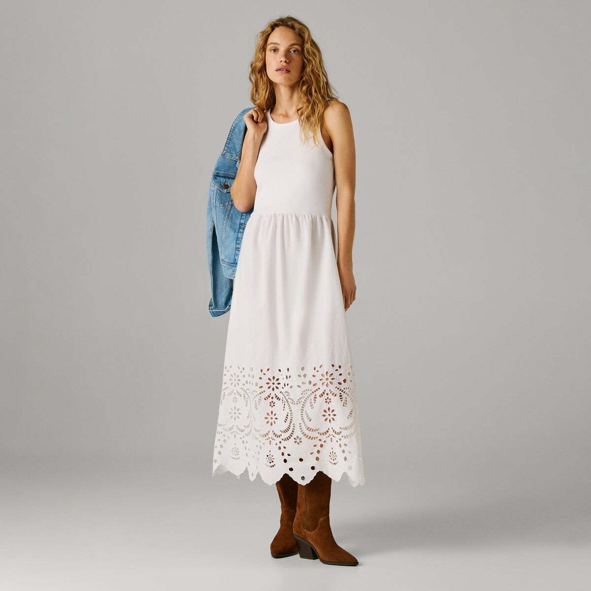 Robe longue, sans manches, avec détail broderies blanc, PEPE JEANS