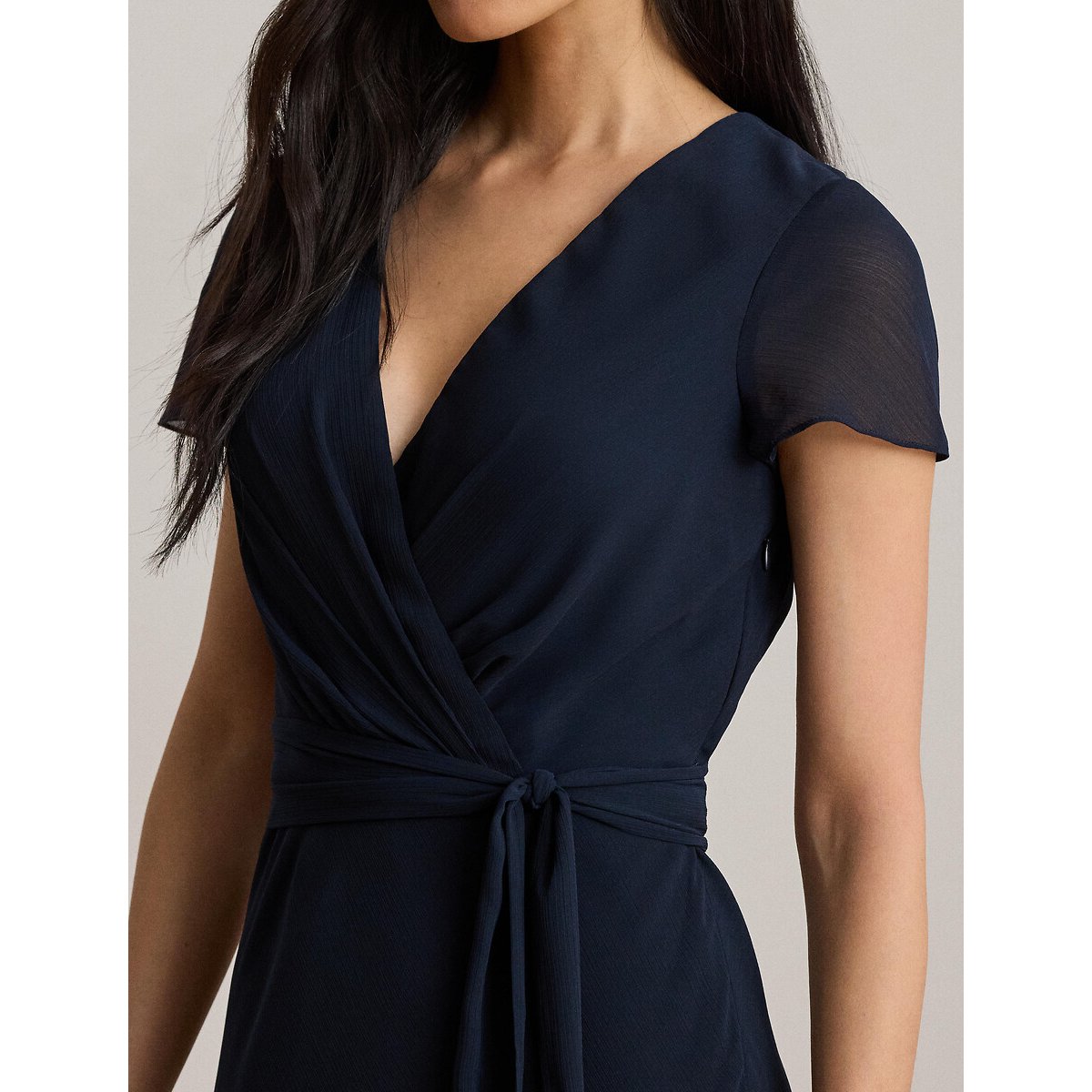 Langes Kleid mit überlappendem V-Ausschnitt und kurzen Ärmeln marine, LAUREN RALPH LAUREN