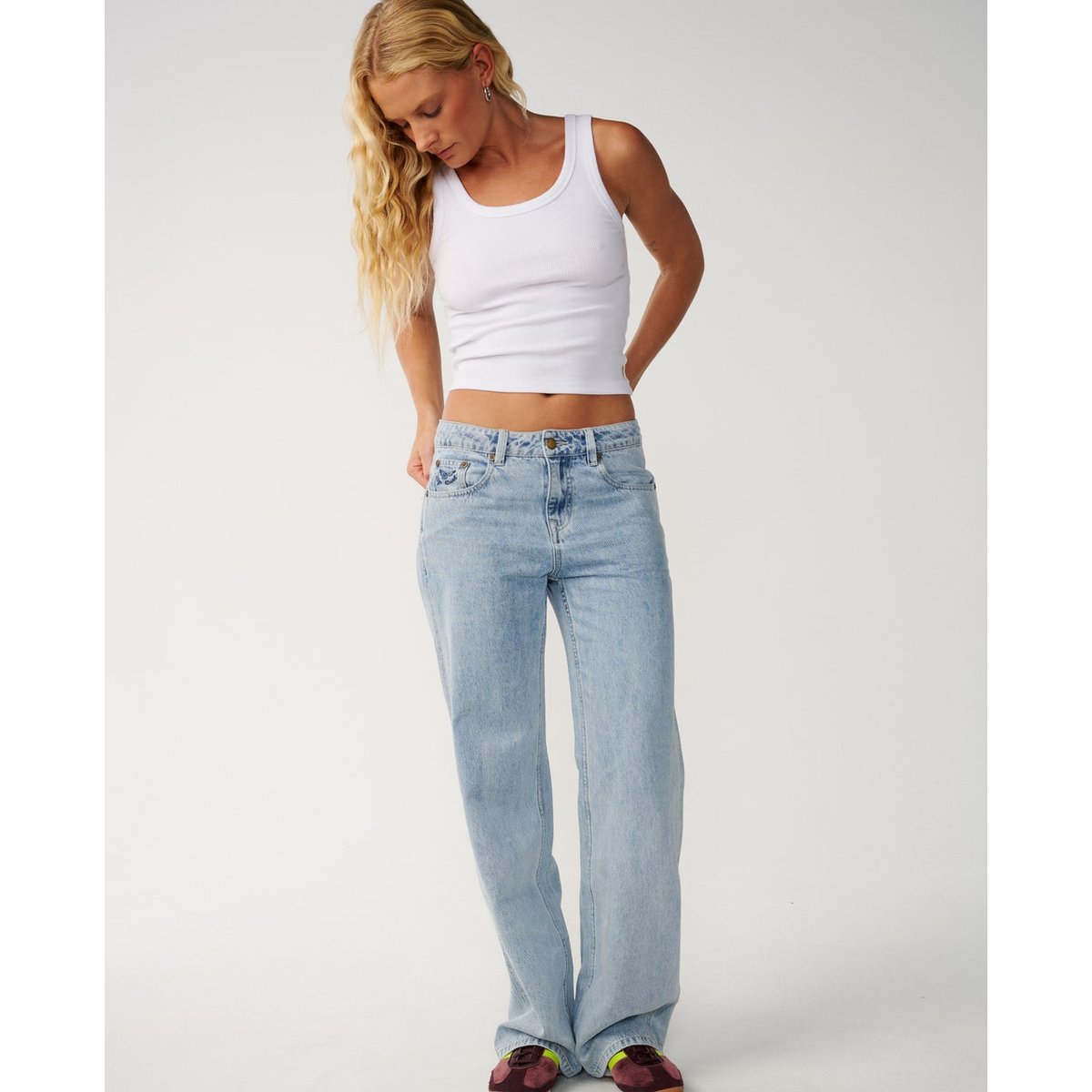 Jeans DENIM coupe décontractée AGGIE bleu vintage, RIP CURL