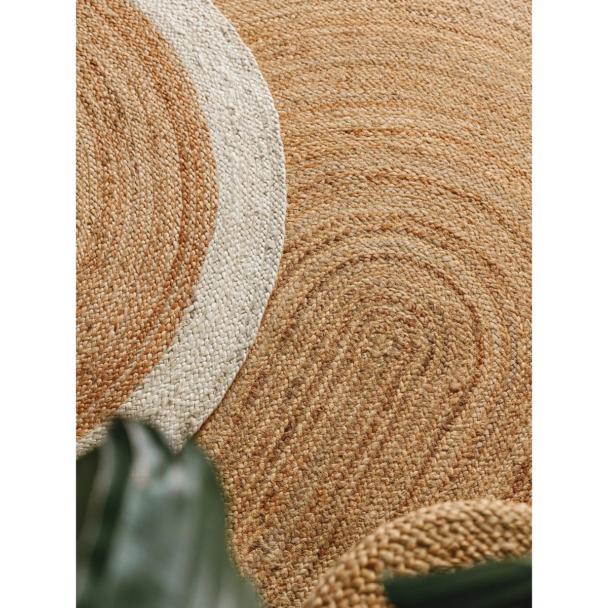 Tapis de jute tissé main JUTTA marron clair, BENUTA 
