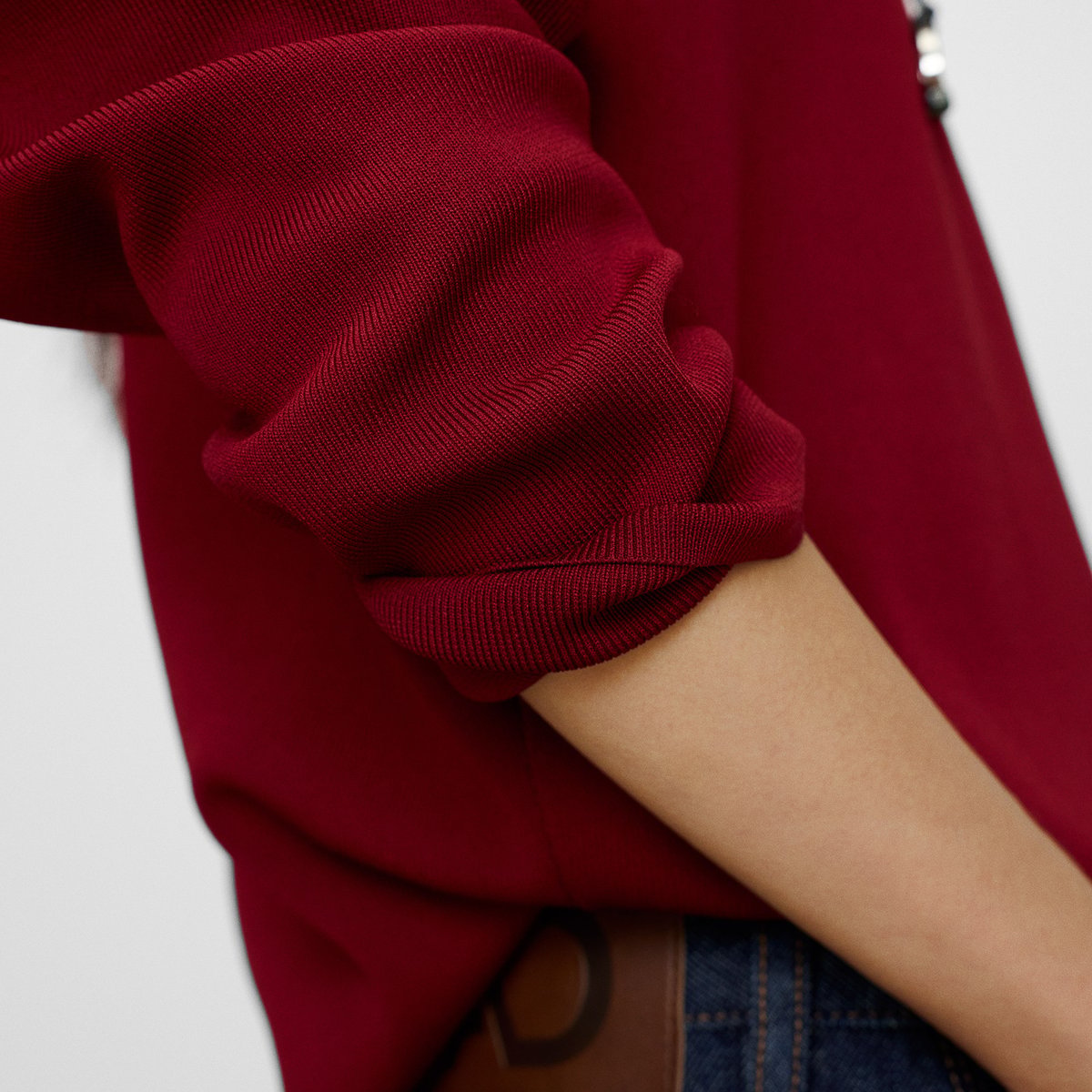 Pull à col en V et manches longues rouge, ADOLFO DOMINGUEZ