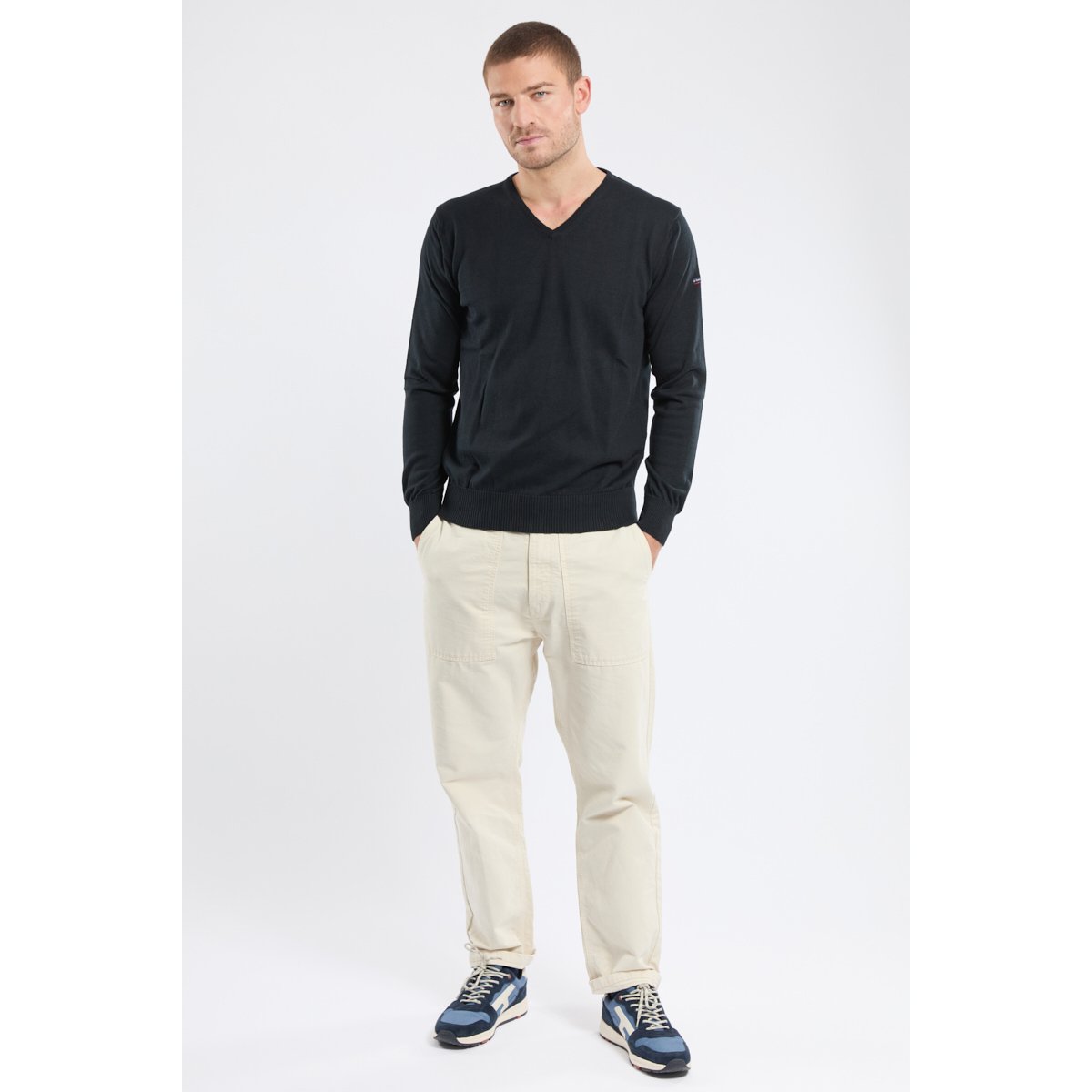 Pull col V en coton HENVIC noir, ARMOR-LUX