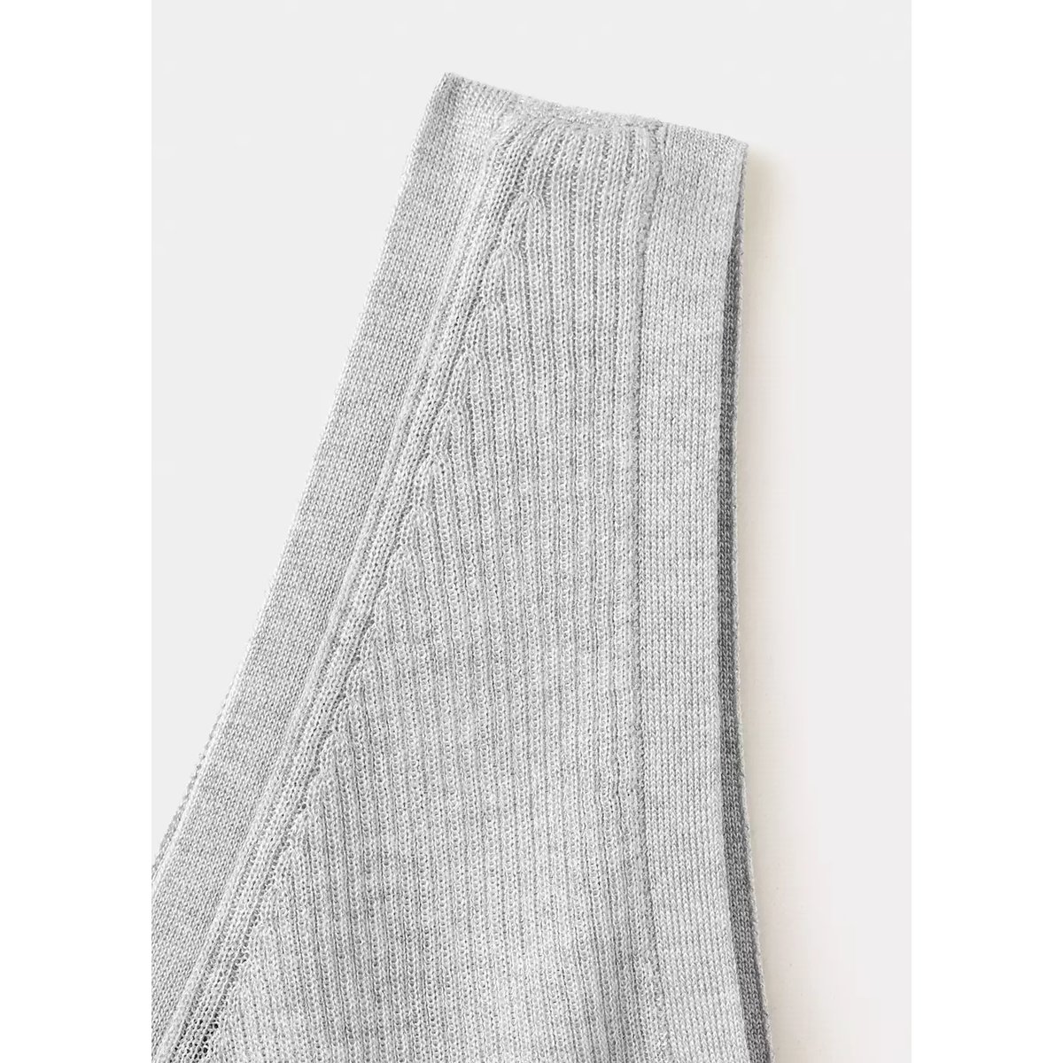 Top côtelé asymétrique gris chiné clair, MANGO