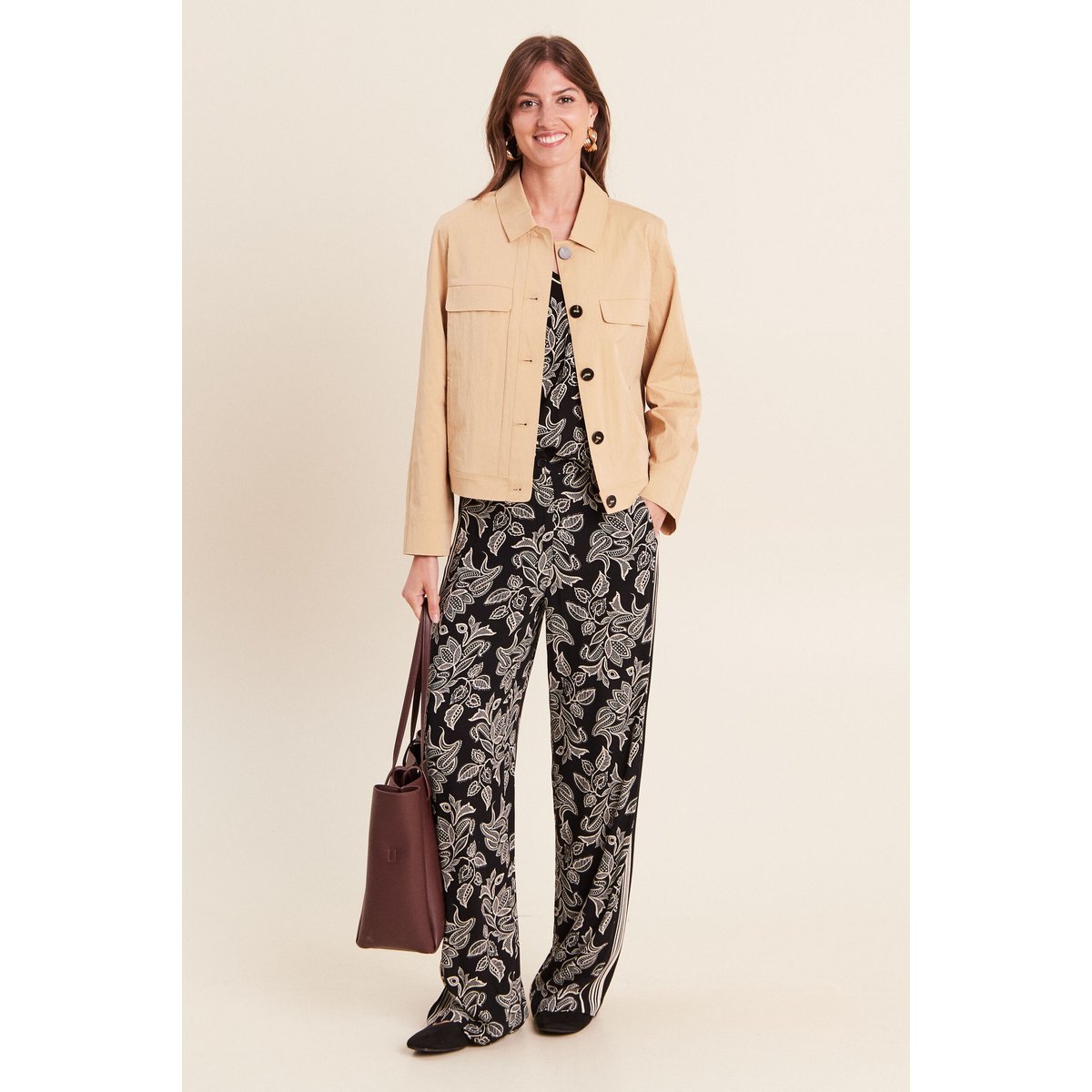 Blouse col v manches courtes noir, BREAL