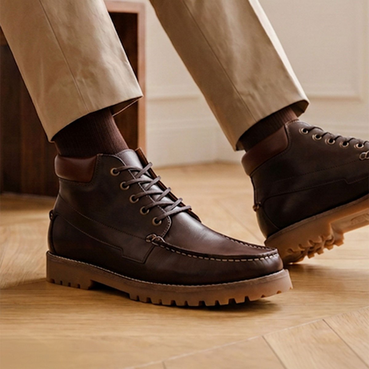 Boots bateau crampons Tom cuir marron, JULES & JENN