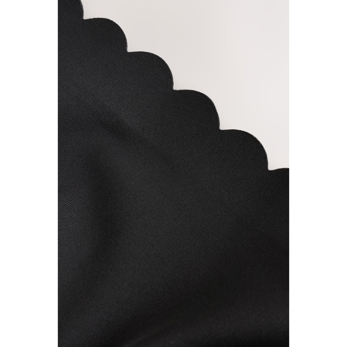 Culotte festonnée invisible, lot de 7 noir/blanc/nuit/praline, NEXT
