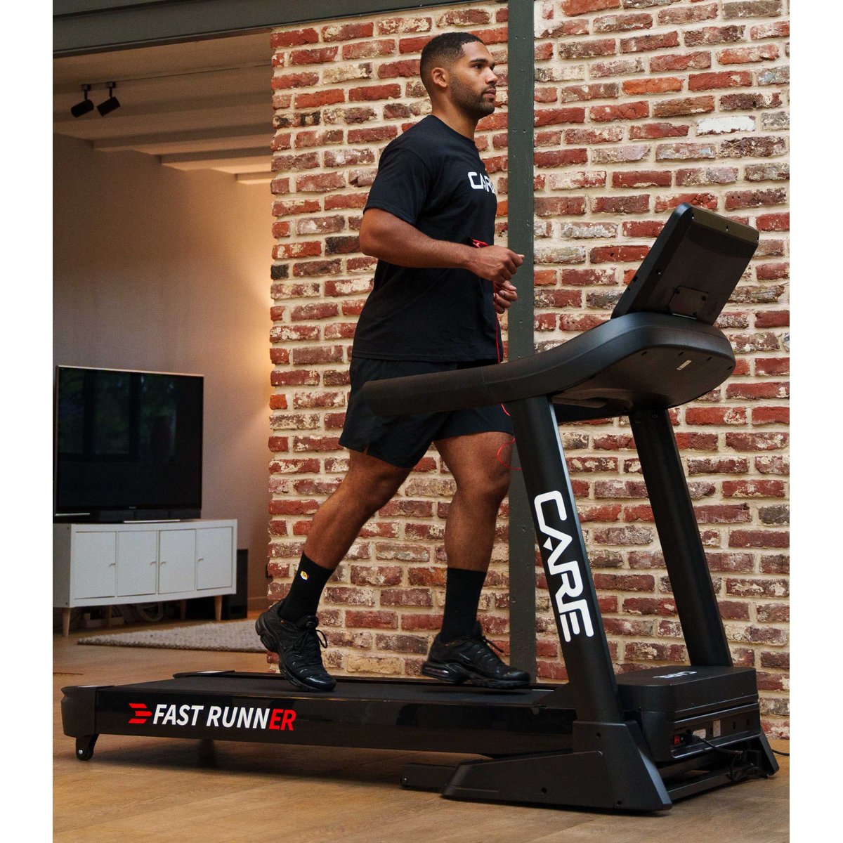 Tapis de course connecté 22 km/h - CARE - Fast Runner SP noir, CARE FITNESS