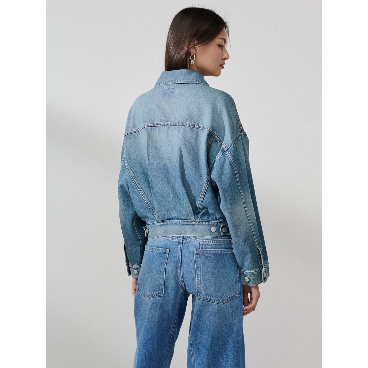Veste style camionneur décontractée en jean bleu moyen, NEXT