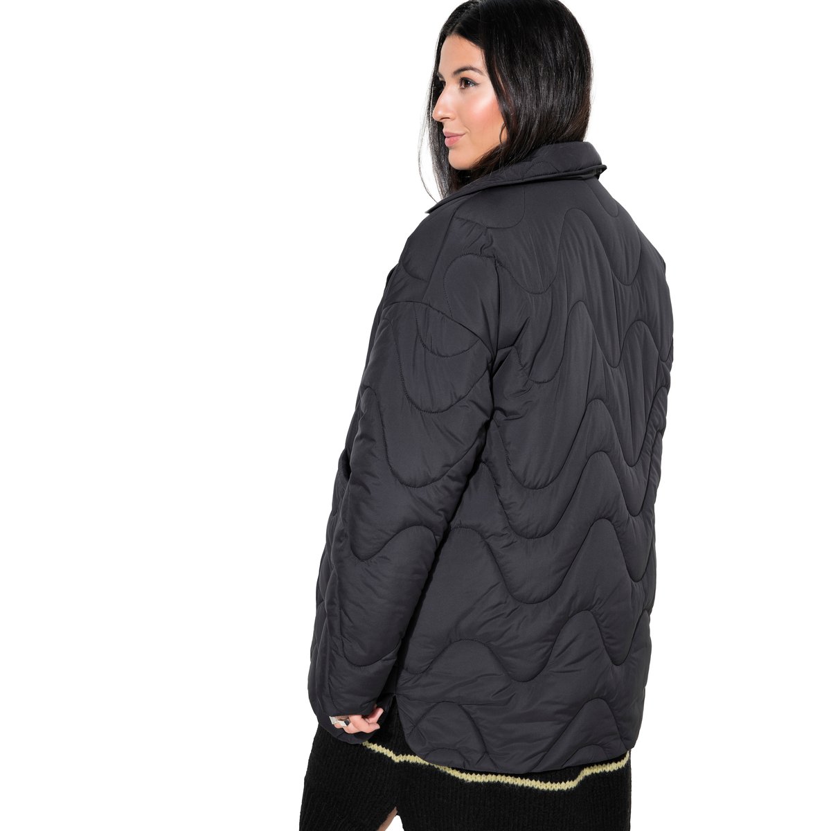 Veste surpiquée à matelassage ondulé noir, STUDIO UNTOLD