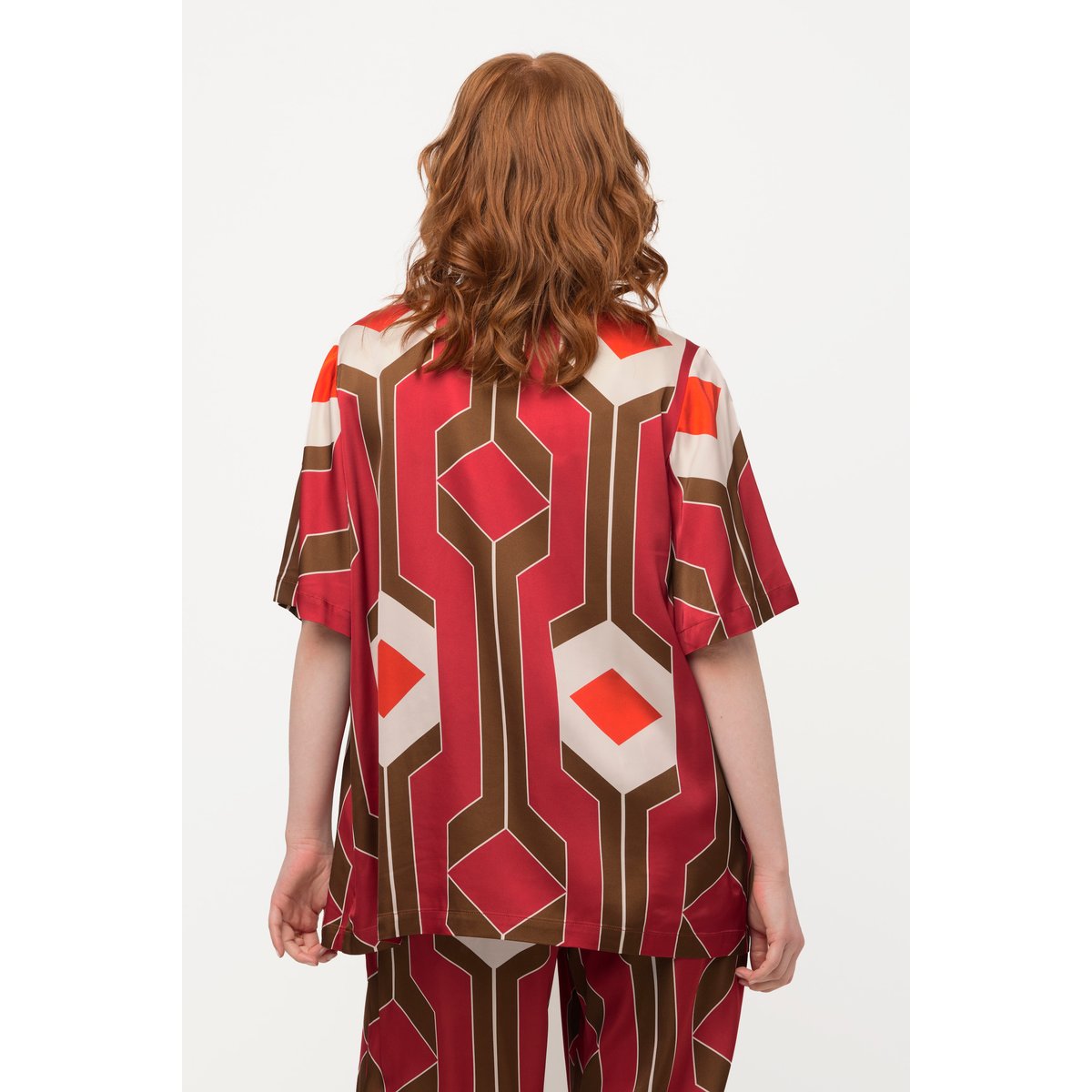 Tunique rétro à col tunisien et rouge, ULLA POPKEN