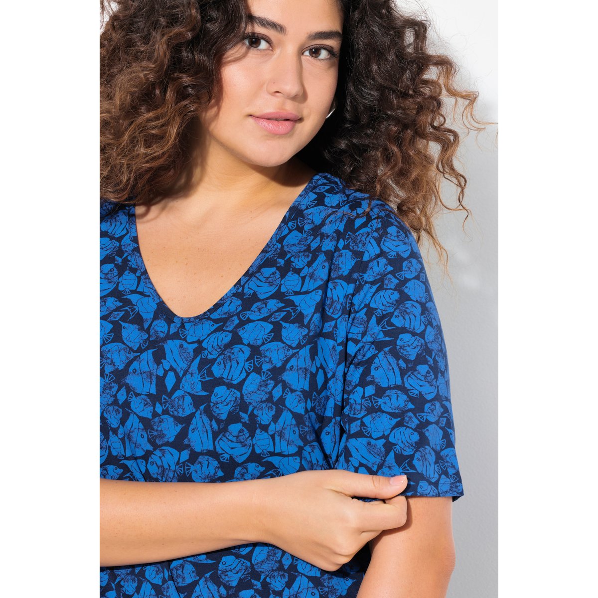 Robe en jersey. Coupe évasée avec volants. bleu paon, ULLA POPKEN