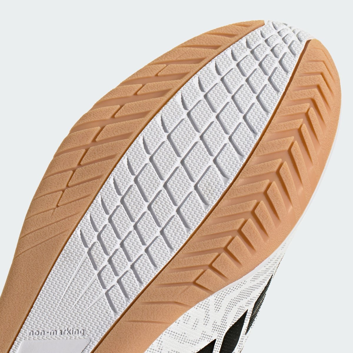 Chaussure De Football Indoor Languette Rabattue Predator Club Sala Chaussure De Football Indoor Languette Rabattue Predator Club Sala cloud white / solar turbo / core black, adidas Performance