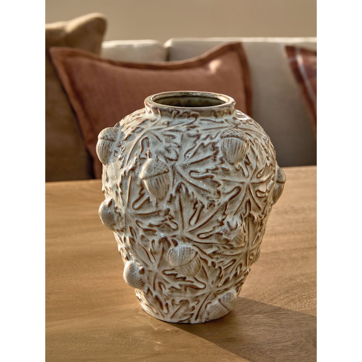 Vase en céramique orné de glands d’automne naturel, NEXT
