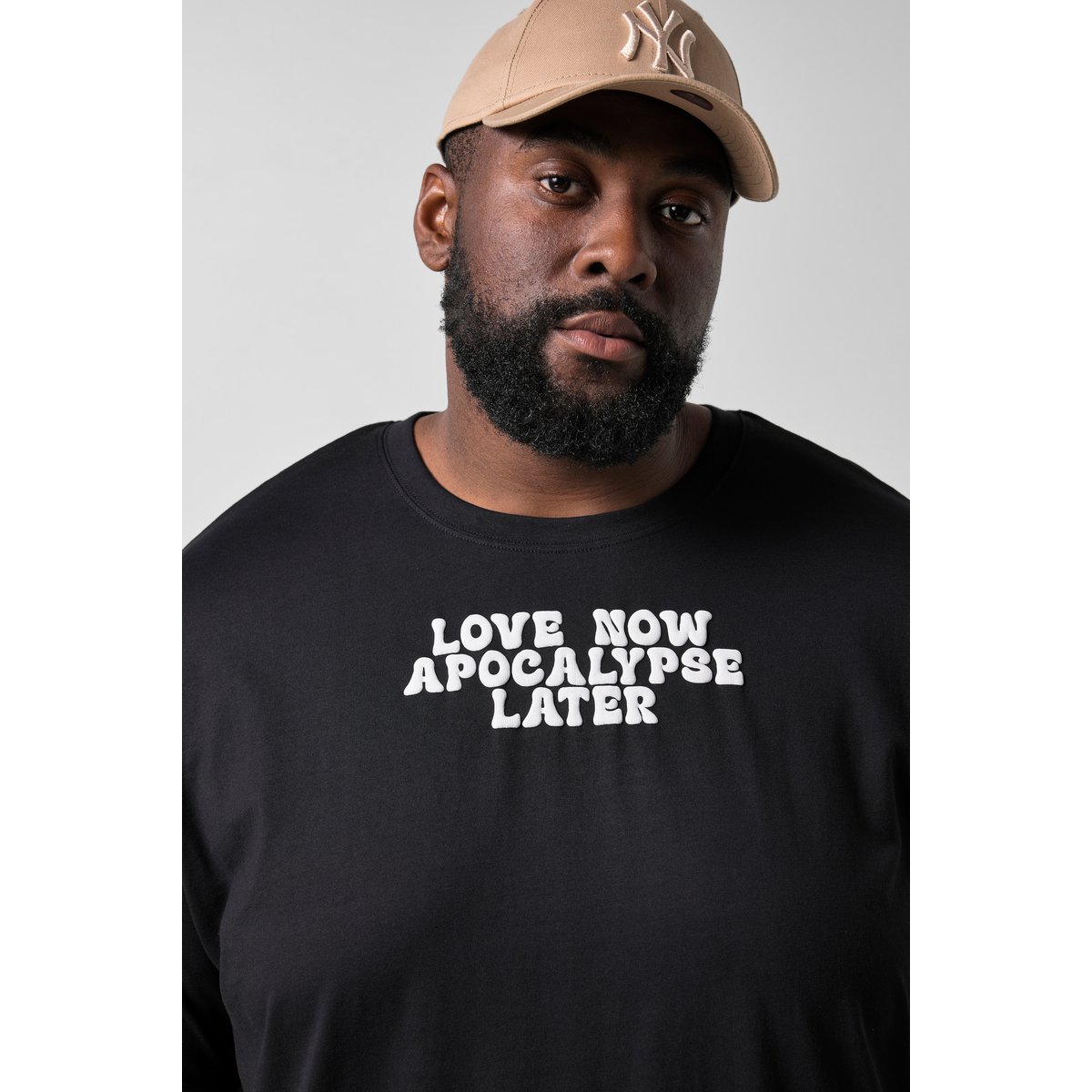 T-shirt, manches mi-hauteur, coupe oversize noir, STHUGE