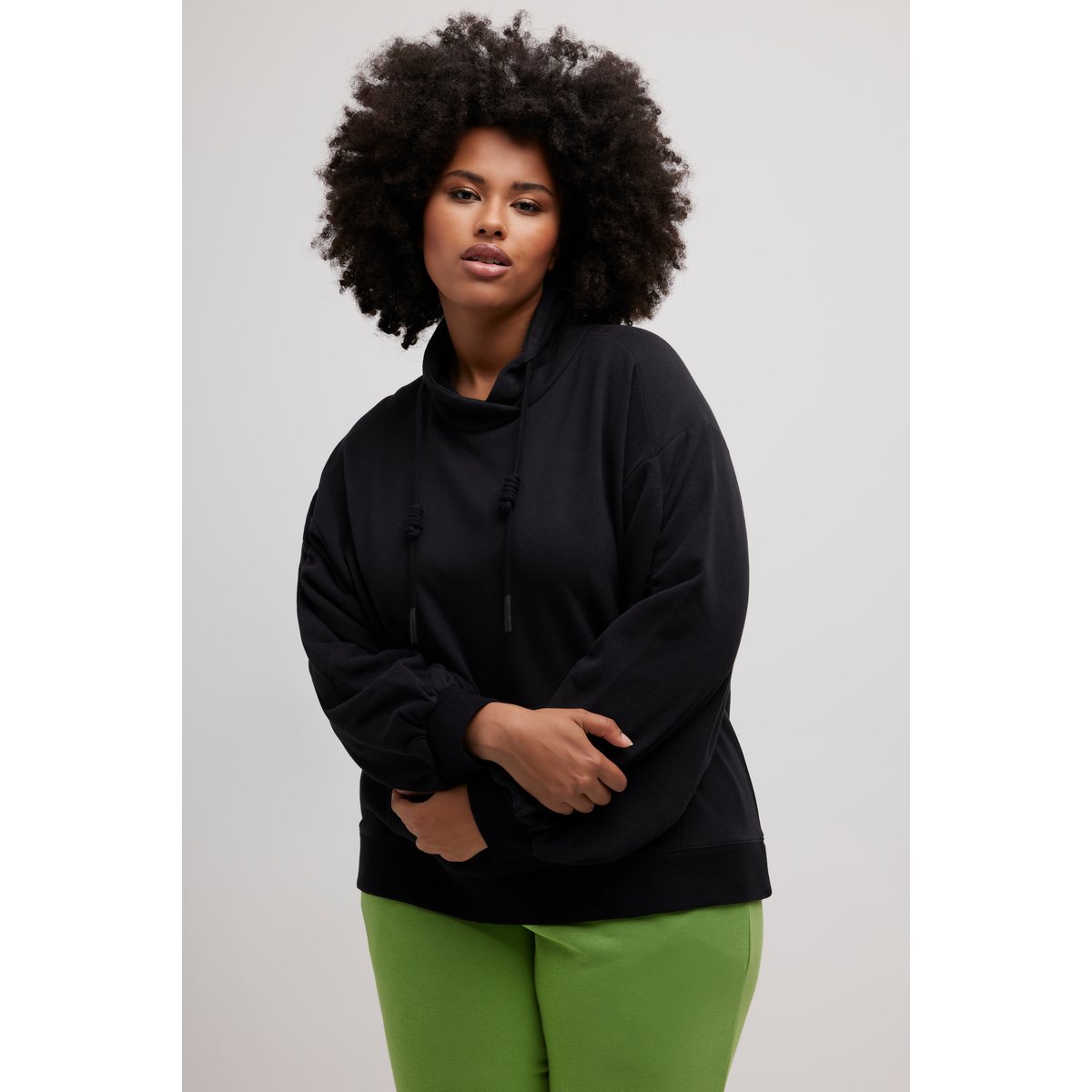 Sweat-shirt oversize à manches longues noir, ULLA POPKEN