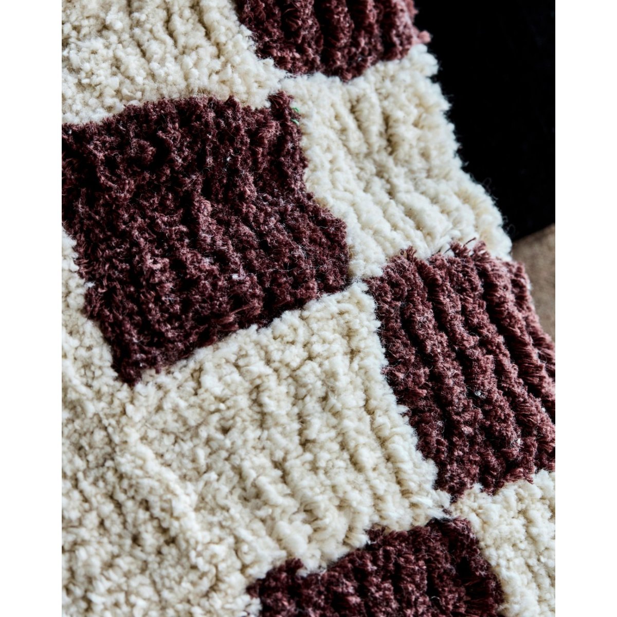 Housse de coussin en coton tufté Chess marron, beige, HOUSE DOCTOR