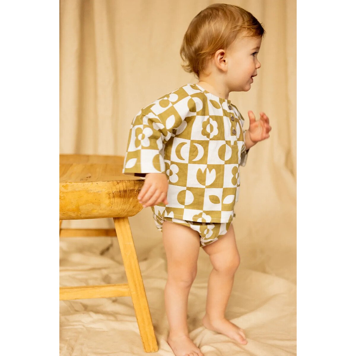 Long Sleeve Blouse with Wooden Buttons On Front tobacco, APACHES COLLECTIONS