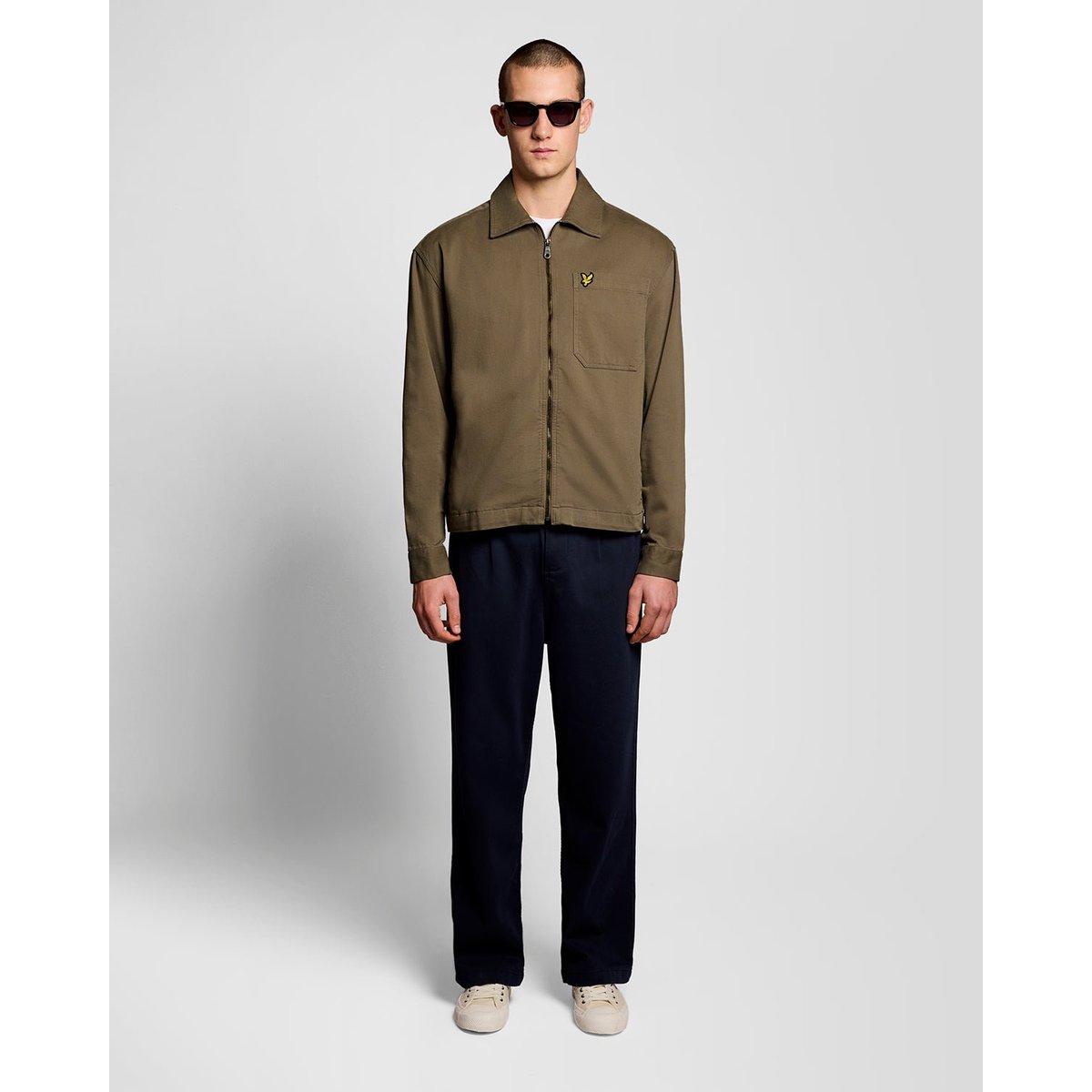 Surchemise légère délavage enzymatique vert kaki cendré, LYLE & SCOTT