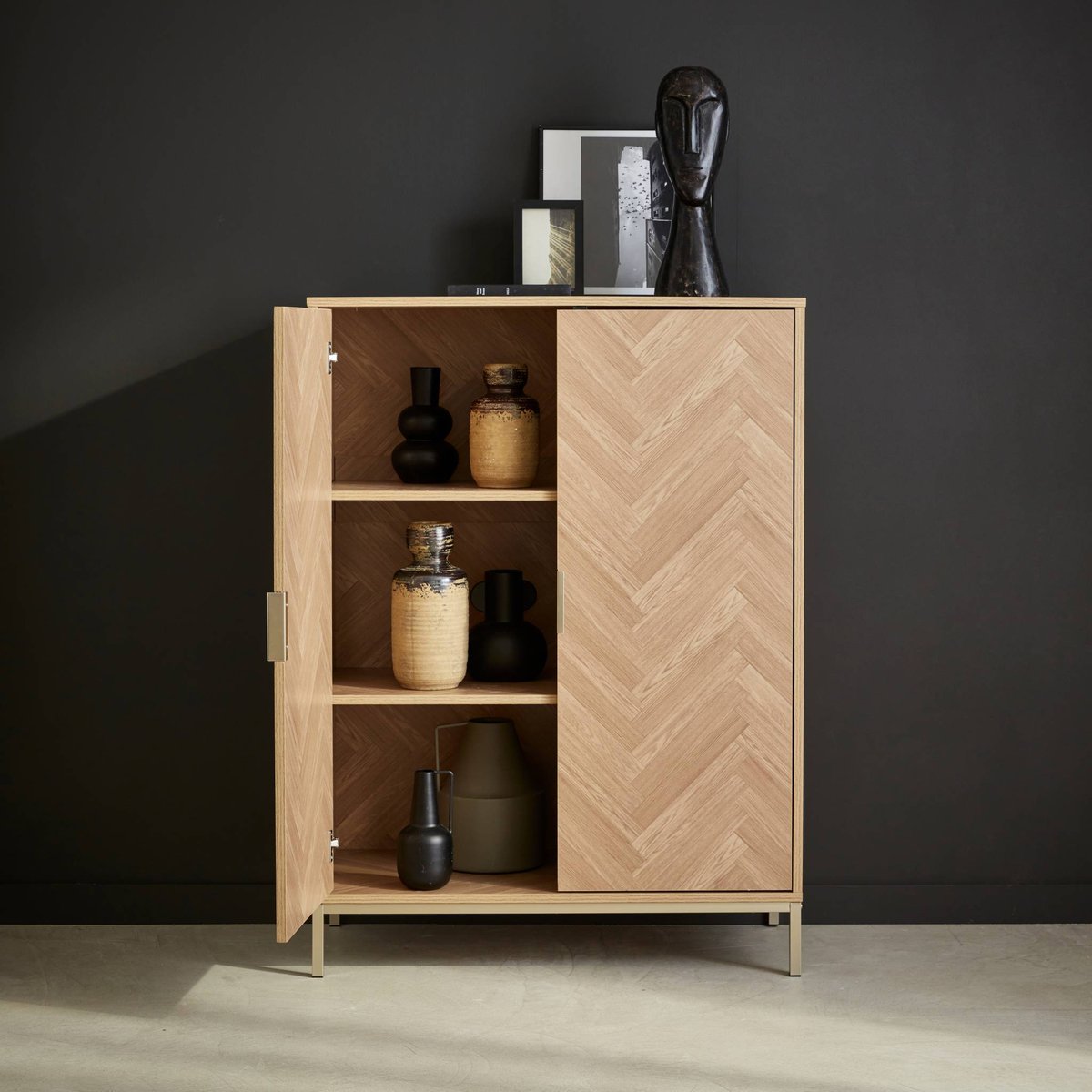Vaisselier décor bois chevrons et métal 2 portes 80cm BUDAPEST naturel, SWEEEK