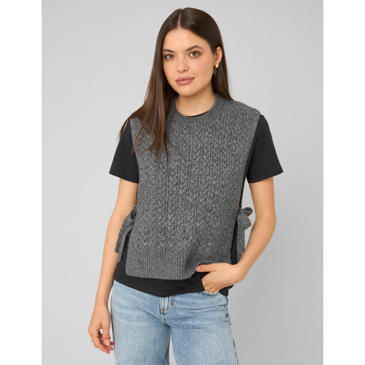 Pull sans manches gris, BZB