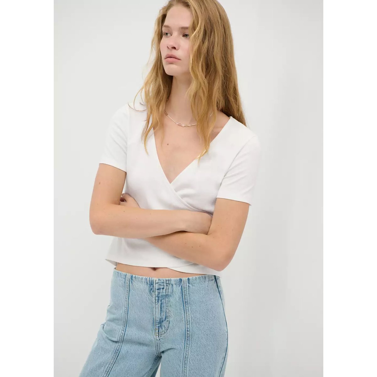 T-shirt côtelé croisé blanc cassé, MANGO TEEN