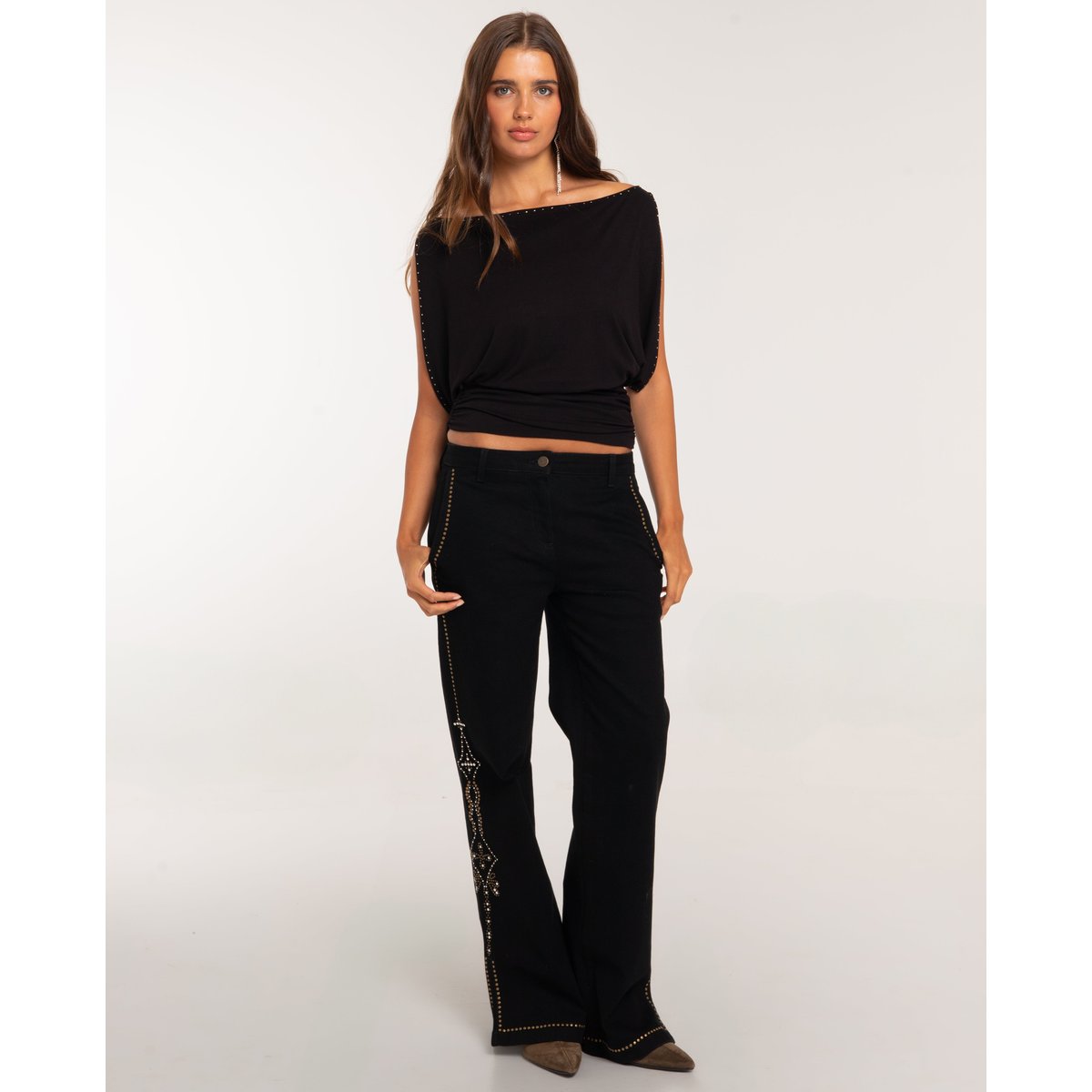 Top en maille avec ceinture drapée et strass noir, THE-ARE