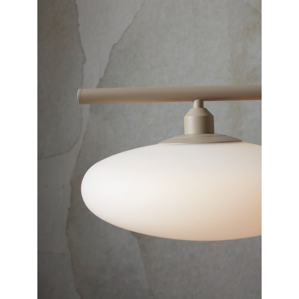 Lampe Suspendue Verre SAPPORO blanc, IT'S ABOUT ROMI