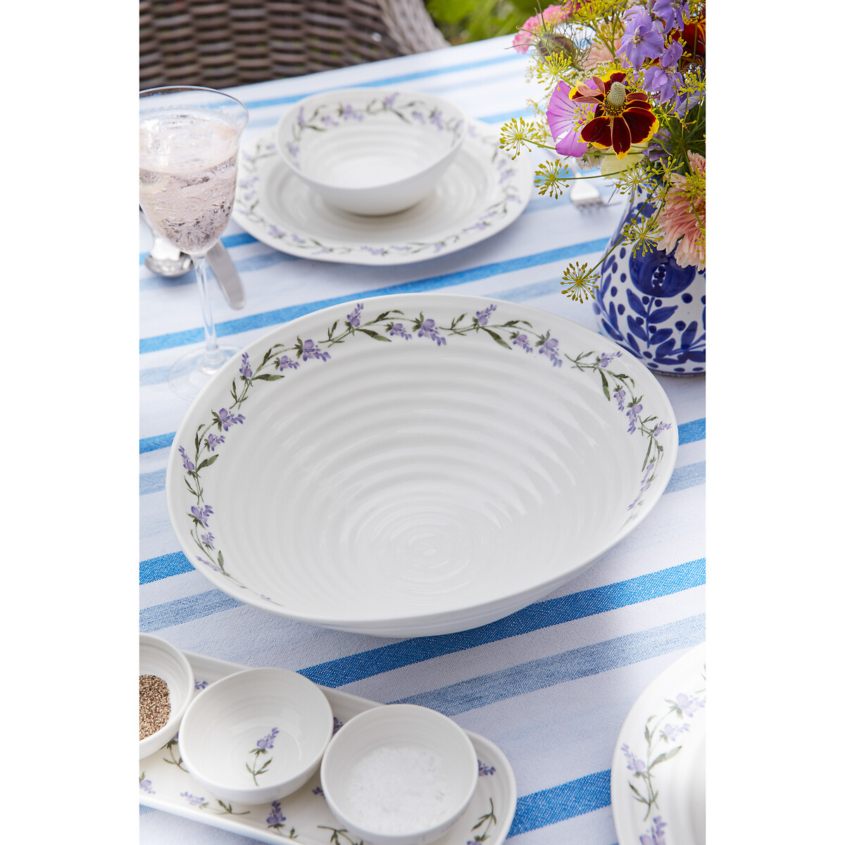 Lavandula Large Serving Bowl multi-coloured, SOPHIE CONRAN FOR PORTMEIRION