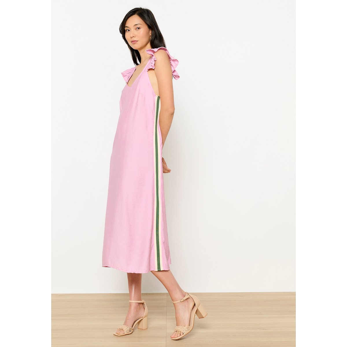 Robe longue à volants lilac bright, LOLALIZA