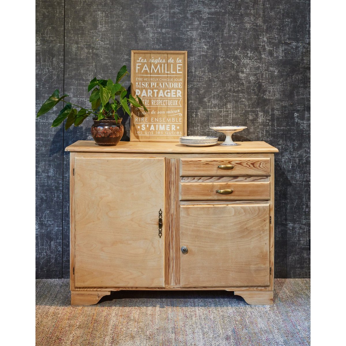 Buffet Mado en bois Gilbert N°1583 - Bon état bois clair, DEBONGOUT