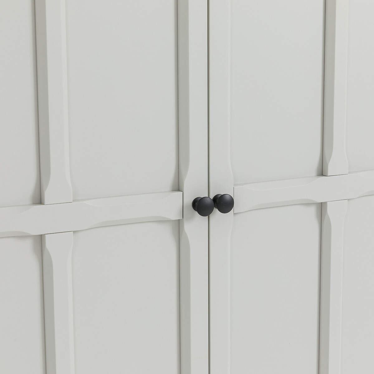 Eugénie Oak Veneer Double Wardrobe with 4 Shelves light grey, LA REDOUTE INTERIEURS