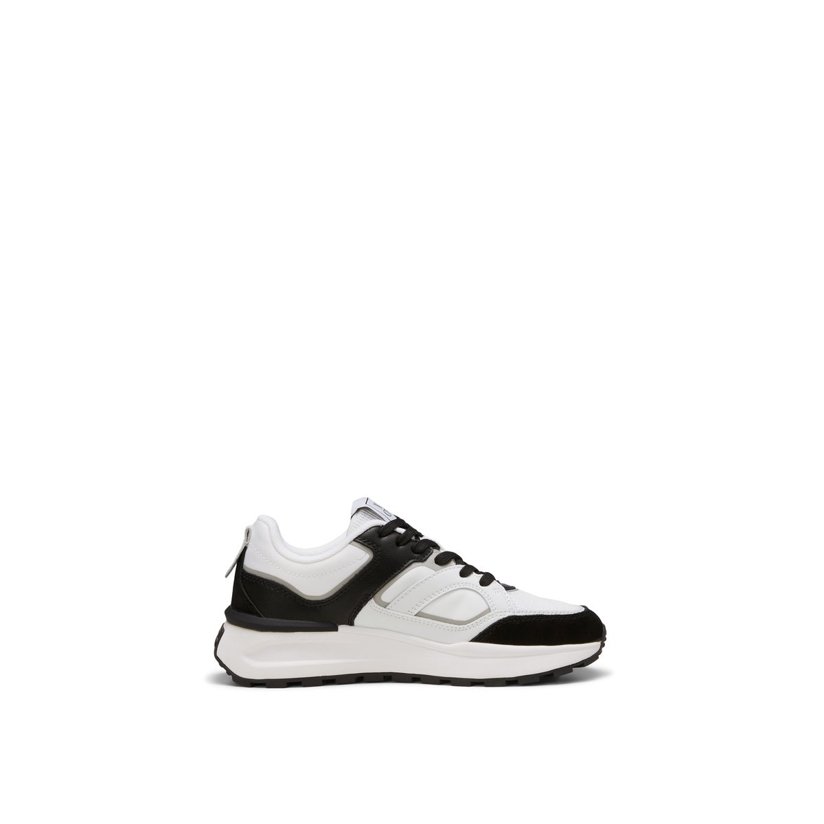 Baskets en cuir de vache et mesh blanc, MARC O'POLO