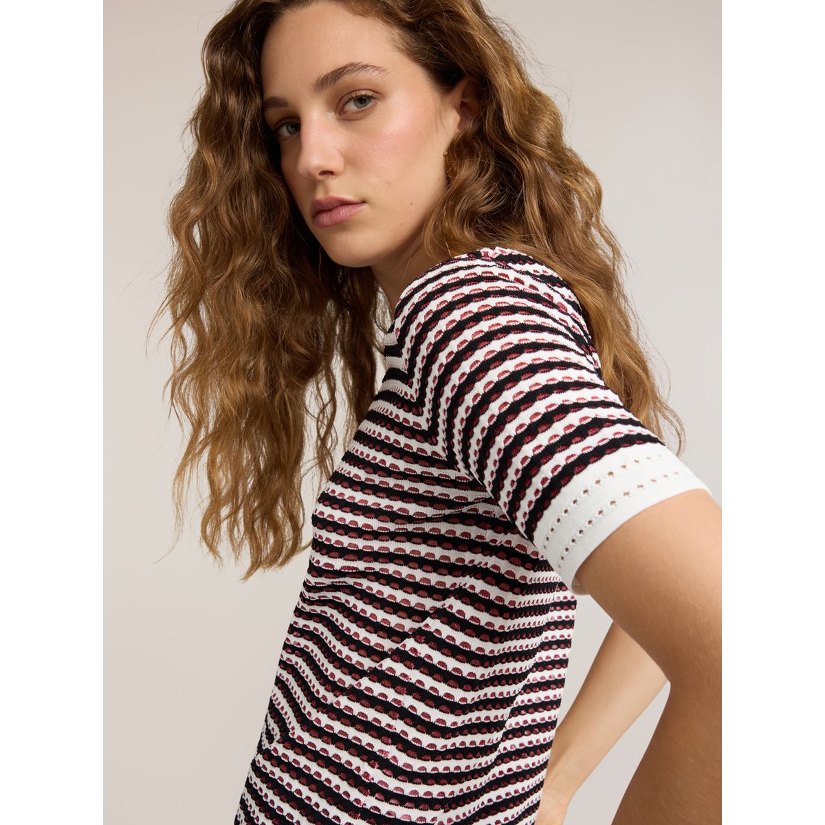 Pull à rayures ajouré blanc, MOTIVI