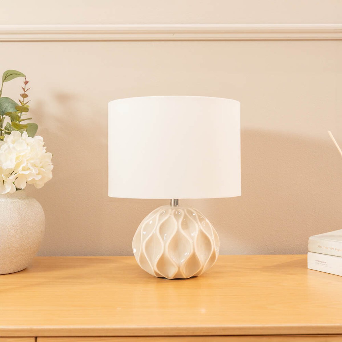 Luka Natural Ceramic Table Lamp cream, SO'HOME