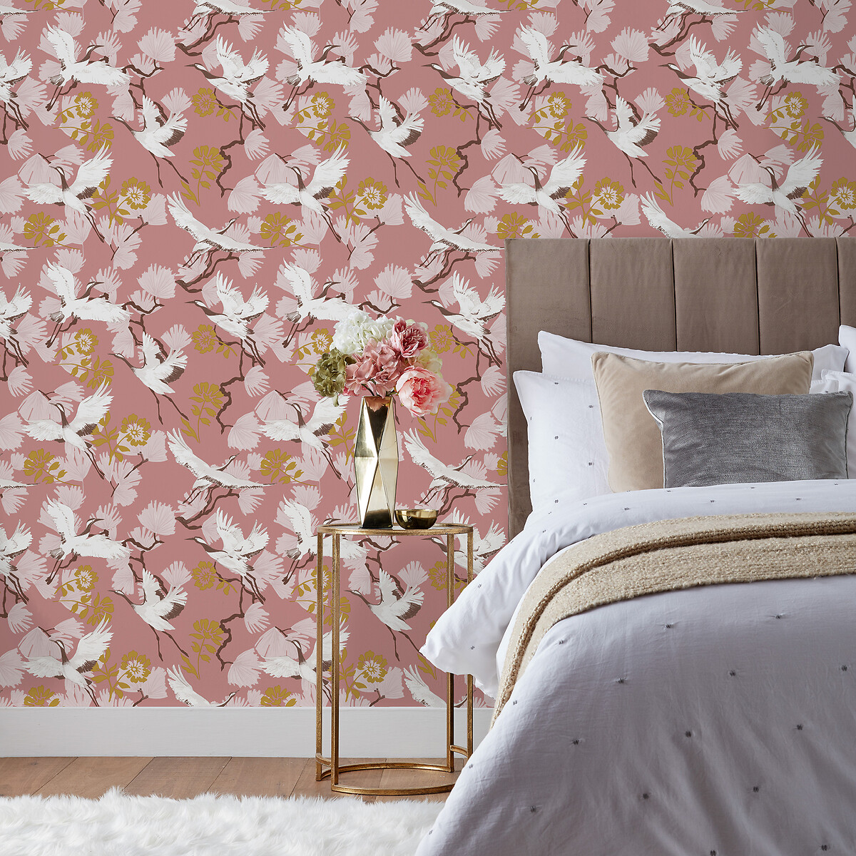 10m Demoiselle Botanical Printed Wallpaper blush pink, FURN.