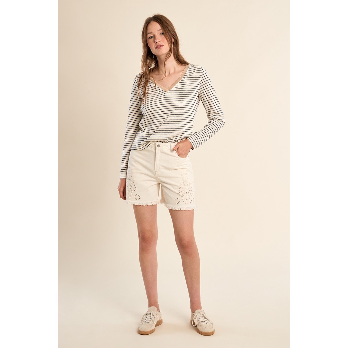 T-shirt marinière, col V offwhite/navy blue, MOLLY BRACKEN