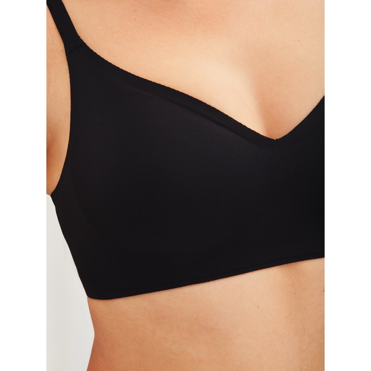 Soutien-gorge souple avec coussinets amovibles Modal NATURAL SKIN noir, CALIDA