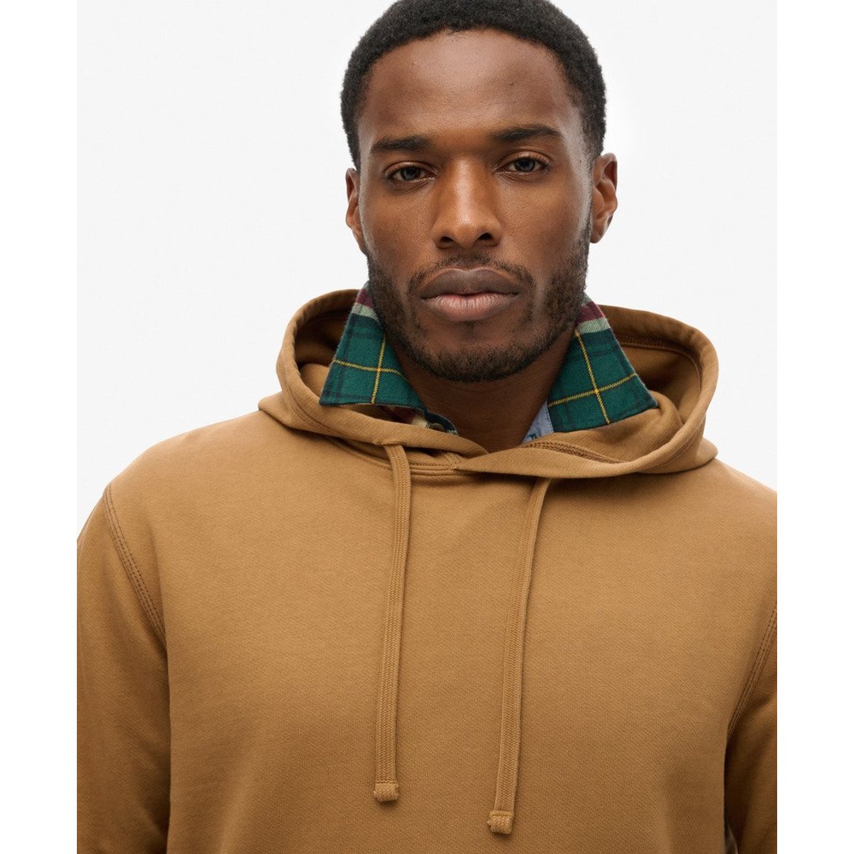 Sweat à capuche décontracté avec surpiqûres contrastées camel brun classique délavé, SUPERDRY