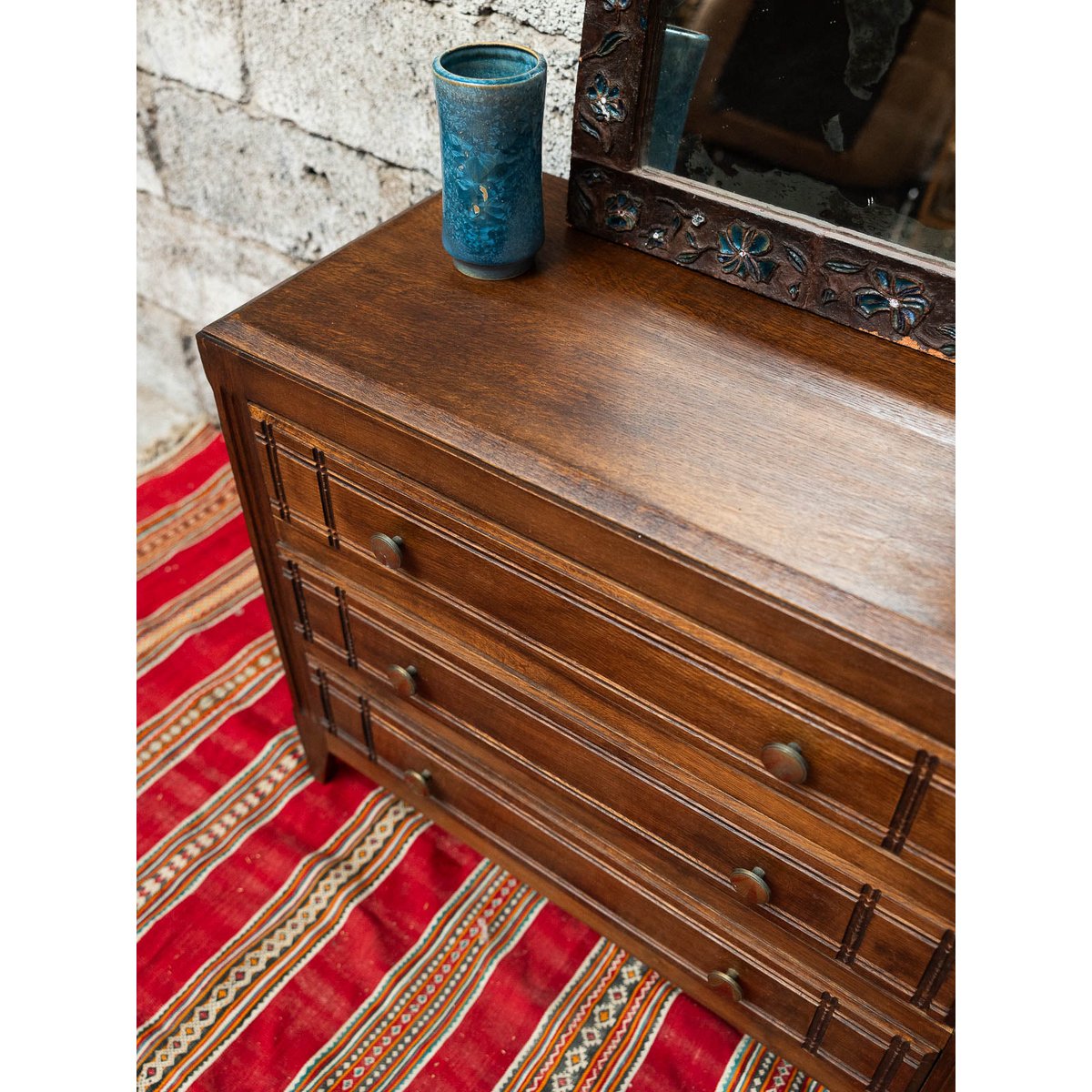 Chaleureuse commode Garance N°712 - Bon état bois foncé, DEBONGOUT