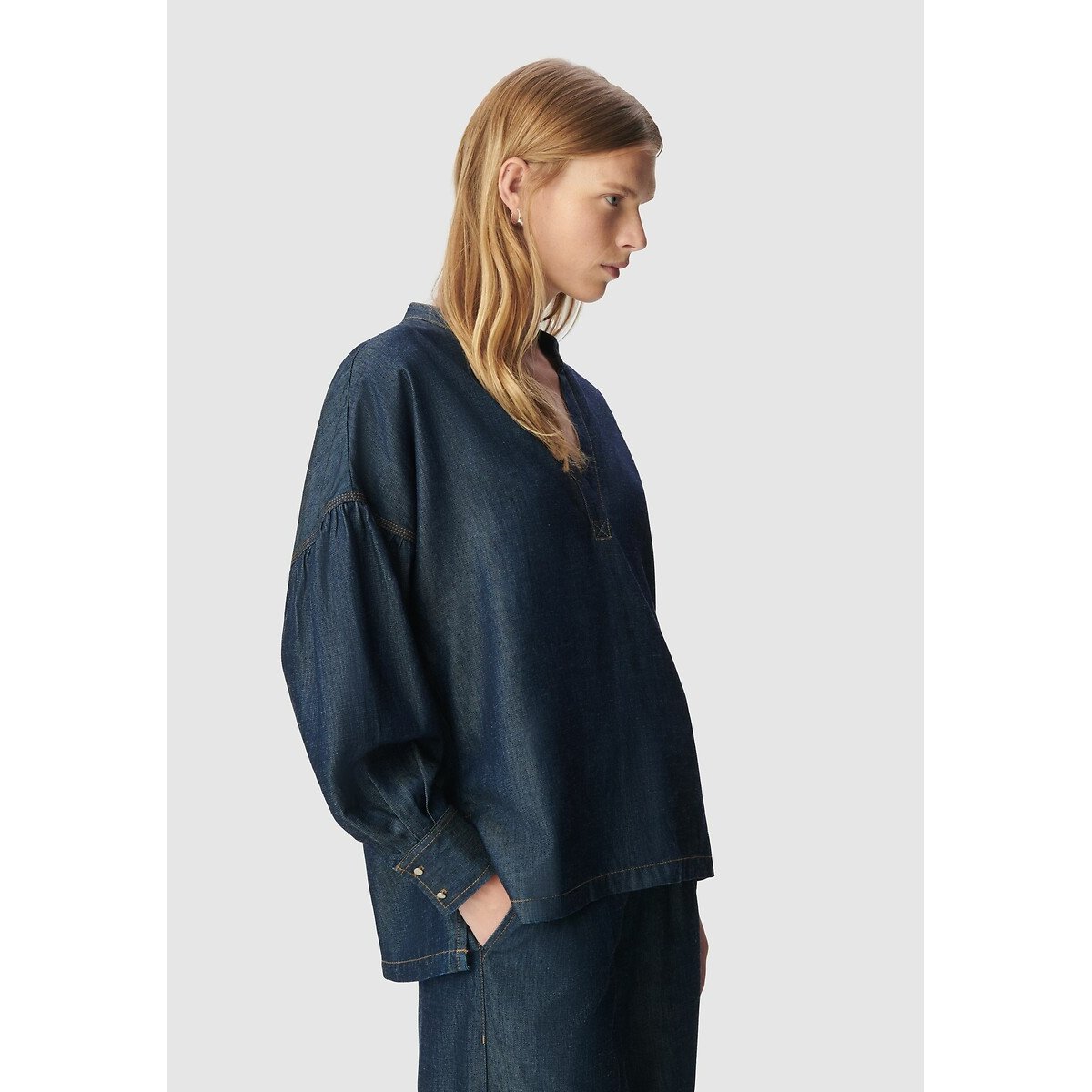 Oversize V-Neck Blouse with Long Sleeves 90002932, IKKS