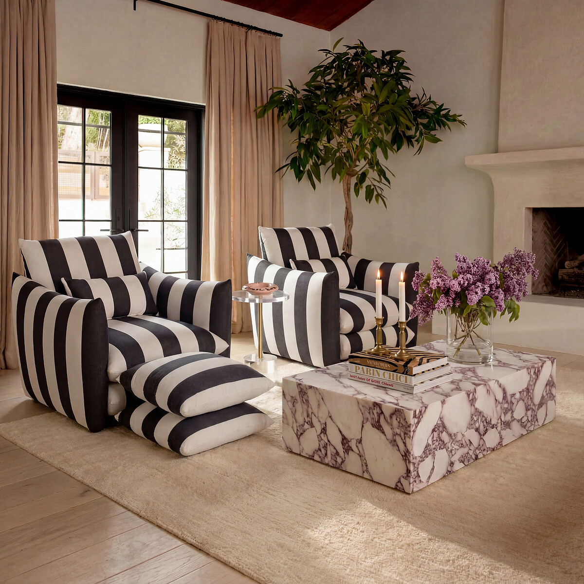 Saxon Stripy Double-Cushioned Foot Stool white/black stripes, ÉDITÉ